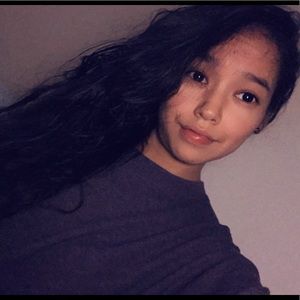 Meet your Posher, Brooke